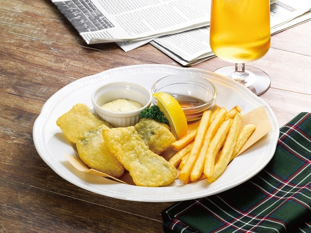 「フィッシュ&チップス 980円(税込1,078円)」【ロイヤルホスト フュージョンセレクション第2弾「美味しい英国」】