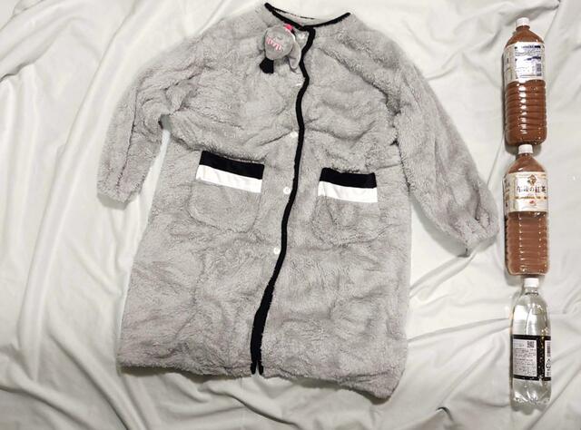 【デコホーム商品】着る毛布（Nウォーム 肩のり文鳥 KM21 105）価格3,990円 / 商品コード：5759066