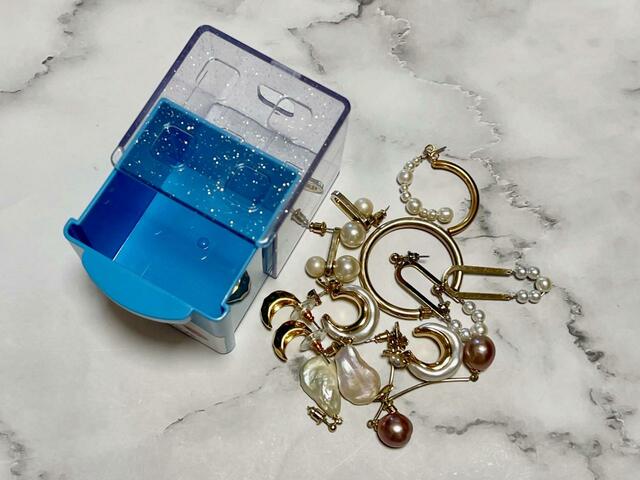 【ちいかわ CUCASE】ピアスもなくしやすいので、引き出しに入れておくとGood!