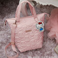 【『HELLO KITTY リボンな3wayキルティングBAG BOOK キュートPINK』（宝島社）】舟形で使う場合