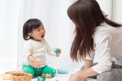 1人で遊べない子ども に悩むママ必見 1日15分で変わる 遊び込み のススメ 1 2 ハピママ