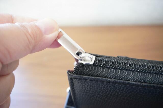 金具はシルバーで統一