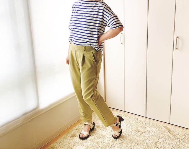 【ワークマン　レディースサーバーバスクハーフシャツ】タックパンツと合わせたキレイめコーデ