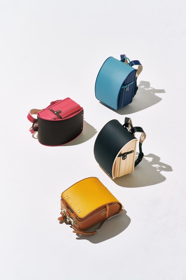 三越伊勢丹オリジナル＜大峽製鞄＞ヨーロピアンカーフ×牛革コンビランドセル　各96,800円