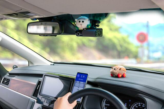 車内イメージ【PUI PUI モルカー×カロッツェリア】