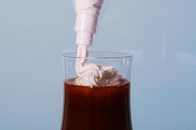 「ブラックあんコーヒー ホイップ添え」