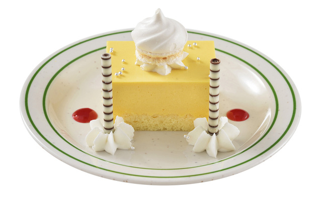 カスバ・フードコート マンゴームースケーキ