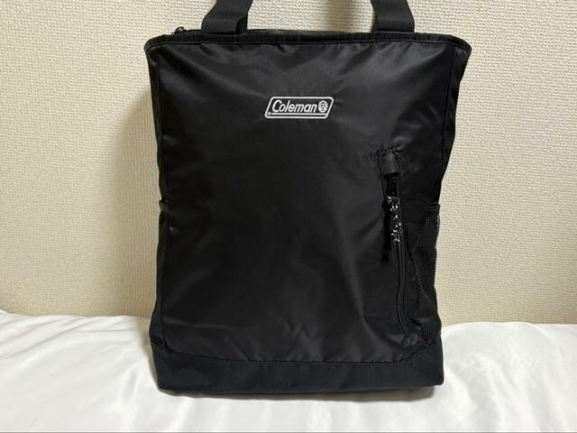 【Coleman 2WAYバックパックトート】サイズは約W32×H40×D13cm。容量約21Lです