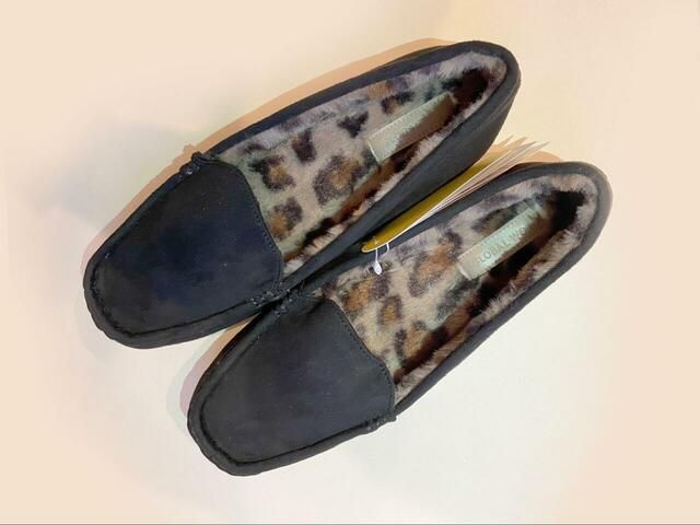 【GLOBAL WORK らくっション撥水モカシン】抗菌防臭加工も施されているので、ニオイを気にしなくて良いのも嬉しい♪