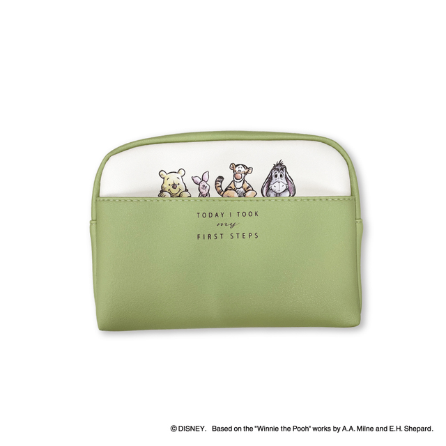 ボックスポーチ ひょっこり くまのプーさん 2,310円(税込)