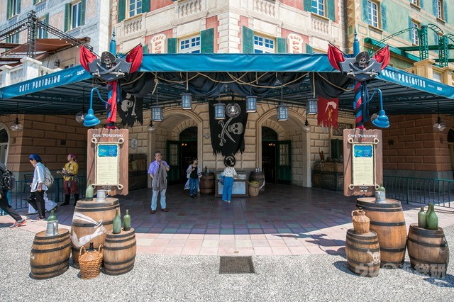 カフェ・ポルトフィーノ（プライオリティ・シーティングなし）｜東京ディズニーシー