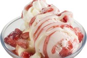 『かき氷パフェいちご』