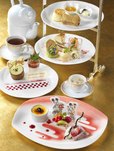 “イヤーエンド＆ニューイヤー”アフタヌーンティーセット｜3,800円 ※数量限定｜ドリーマーズ・ラウンジ｜東京ディズニーランドホテル