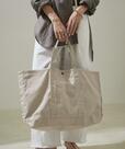 【L.L.Bean × SALON adam et rope】グローサリー・トート：6,050円（税込）09グレー（marble grey）