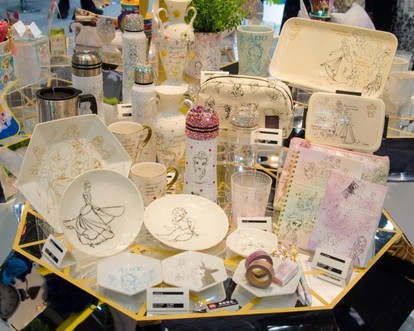 ディズニー】2016新グッズ展開「DISNEY CRYSTAL SEASON」3つの”輝き