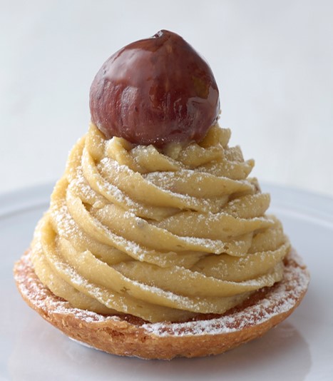 〈パティスリー キハチ〉和栗のモンブラン