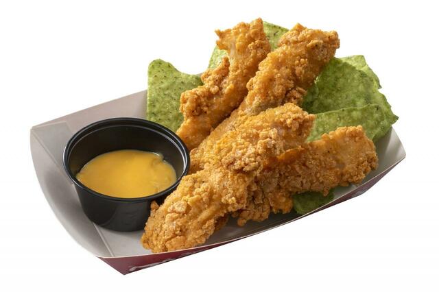 「プラズマ・レイズ・ダイナー」チキンテンダー&コーンチップス、チーズソース