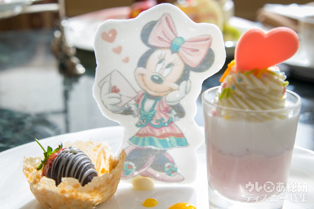 “ミニーのプレシャスモーメント・ウィズ・ユー”アフタヌーンティーセット 3,800円｜東京ディズニーランドホテル「ドリーマーズ・ラウンジ」