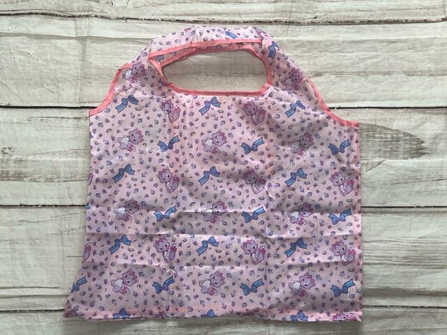 バックももちろん総柄♪