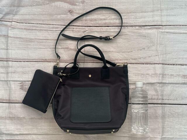 550mlのペットボトルもラクラク収納できるサイズ！