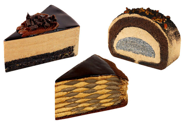 「ブラックフライデー！ブラックチョコ生ケーキ」（左）「ブラックフライデー！ブラックミルクレープ」（中央）「ブラックフライデー！ブラックミルキーロール」（右）」＜価格：各税込529円＞【不二家に“創業祭限定スイーツ”が登場♪「ペコちゃんグッズ」がもらえるキャンペーンも開催！】