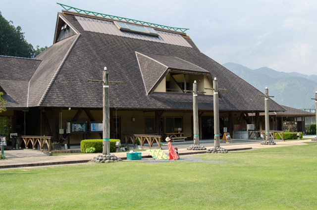 道の駅フォーレなかかわね茶茗舘