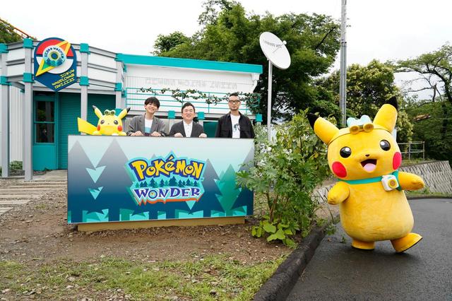 記者会見に駆けつけたピカチュウ