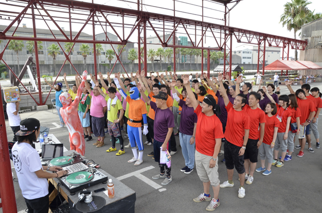 大阪発! これが「珍動会」の超笑える競技だ!