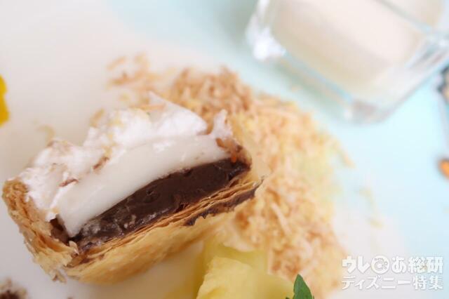 【ドリーマーズ・ラウンジ 東京ディズニーランドホテル・サマーダイニング アフタヌーンティーセット】