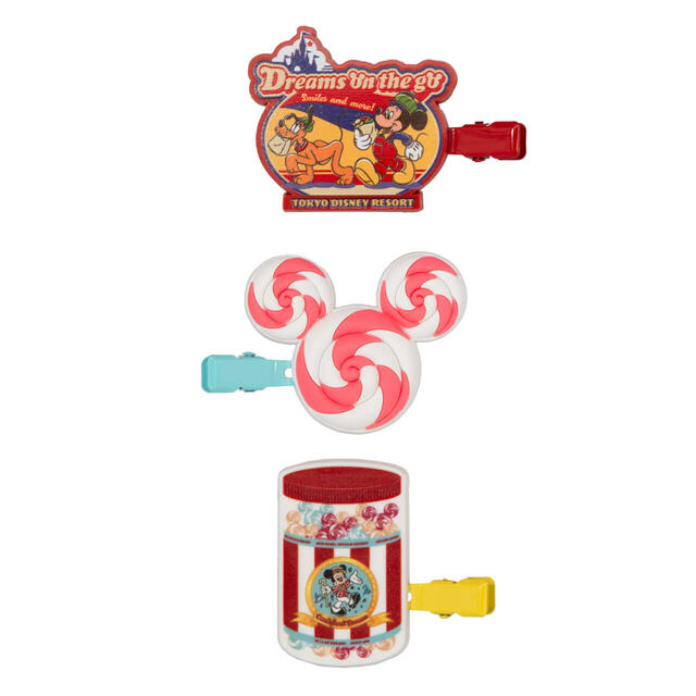 ヘアクリップセット 1,400円｜ディズニーキャラクターがいっぱいのグロサリーストアをモチーフにしたグッズ｜販売店舗：東京ディズニーランド「ホームストア」、東京ディズニーシー「ヴィラ・ドナルド・ホームショップ」｜発売日：2024年10月10日（木）