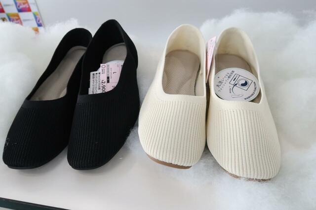 【ワークマン　雲の上Wニットパンプススクエアトウ】「雲の上パンプス」シリーズに夏用の新モデルが登場！インソールの厚みが増してクッション性がアップしました