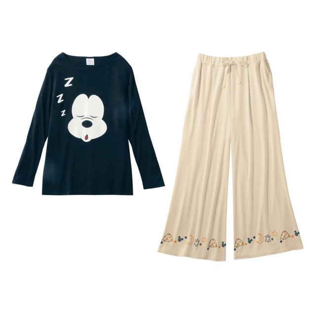 巾着付きトラベル長袖パジャマ M ベルメゾン/4,290円/発売中