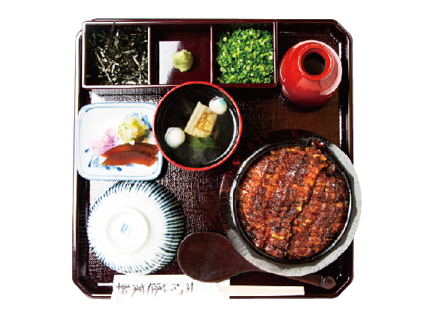 あつた蓬莱軒 本店　ひつまぶし　3600円