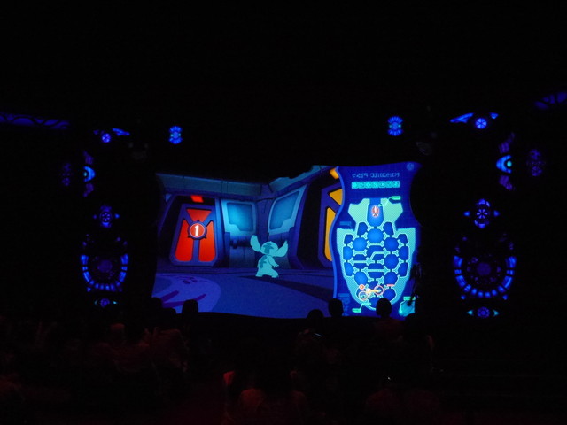 東京ディズニーランド 新アトラクション「スティッチ・エンカウンター」 	