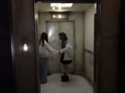 エレベーターが閉じると怖さが募っていく