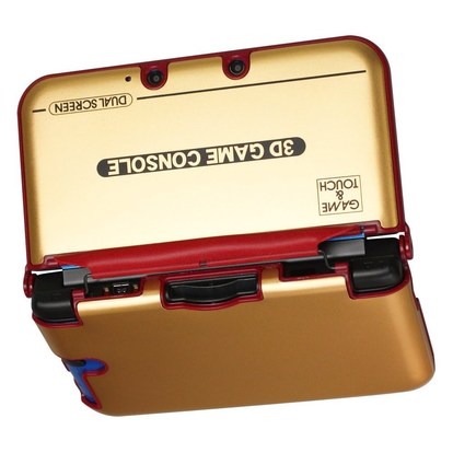 レトロでオシャレ! 思わず目を引く「ファミコン風ガジェット」8選（2/3