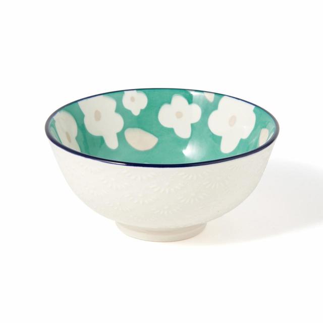 色々皿茶碗　レトロフラワー　400円（税込）