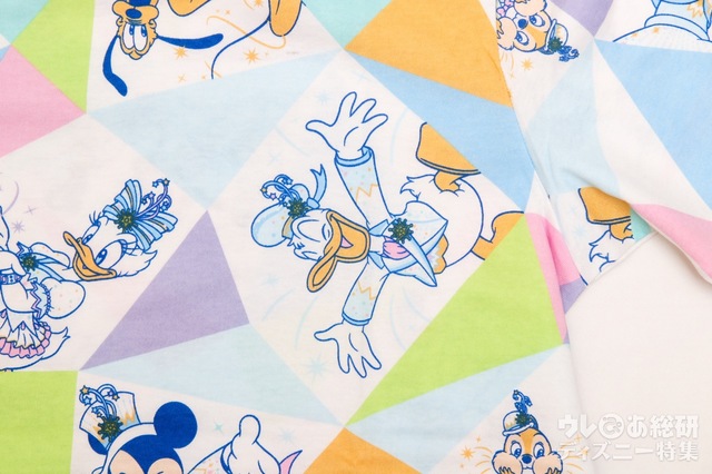 総柄Tシャツ｜ドナルド