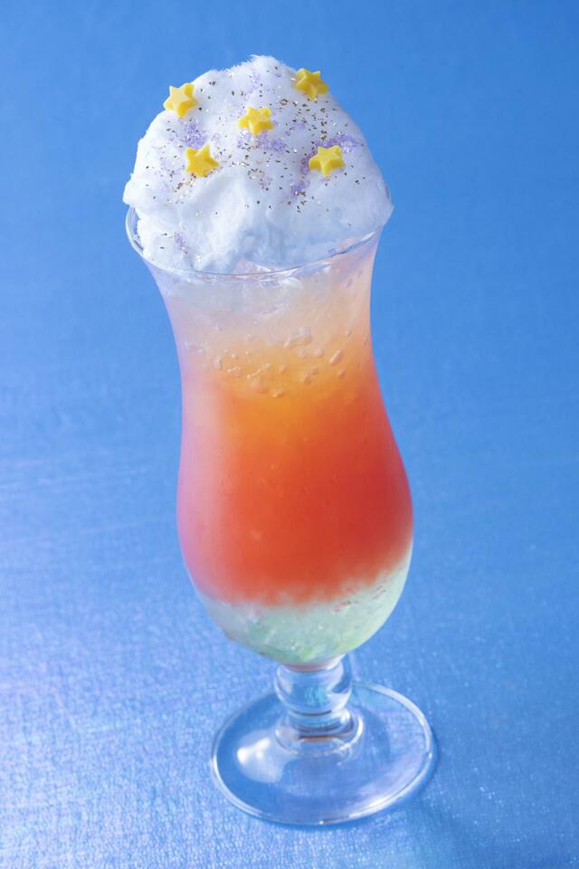 シェフ・ミッキー_ドリンク “東京ディズニーリゾート４０周年ドリームゴーラウンド”スペシャルドリンク4月10 日～5月31日