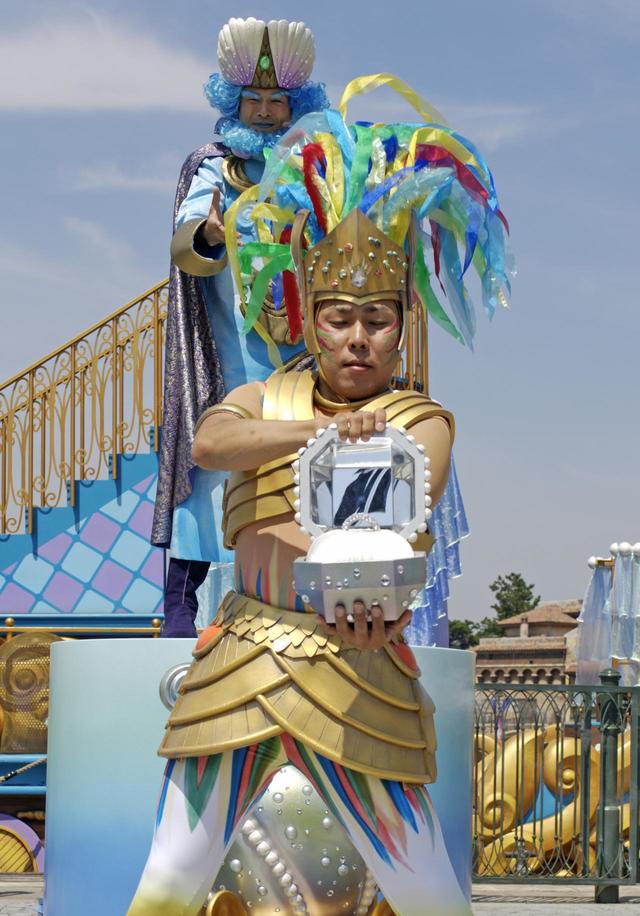 ミニーのウィッシング・リング (収録年:2005)