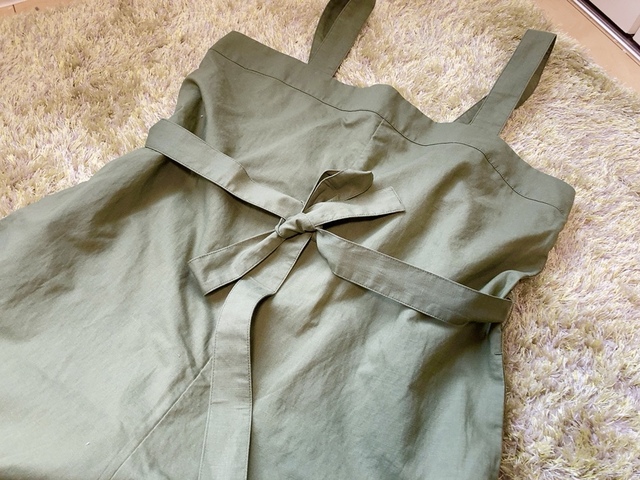【ユニクロ リネンブレンドサロペット】サラサラした素材で気持ちいい肌触り！