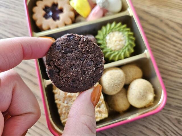 【カフェタナカのビジュー・ド・ビスキュイ プティ リオン】ほんのり苦くて甘じょっぱい濃厚ショコラ。大人な味です