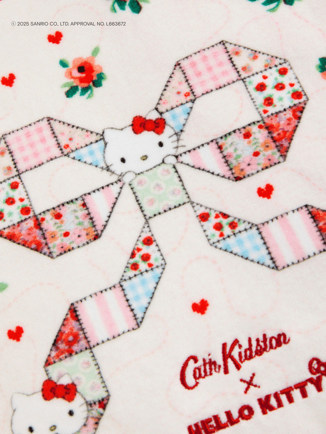 Cath Kidston × Hello Kitty タオルハンカチ Patchwork 1,540円(税込)