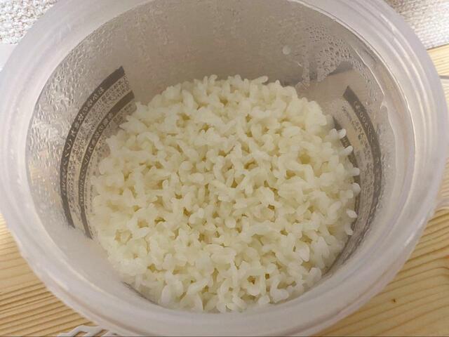 【3COINS 一人炊き用炊飯容器】かんたんにお米が炊けました！