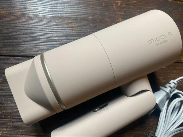【アイリスオーヤマ　MiCOLA　HDR-M201】小さく折りたためるので持ち運びに便利です