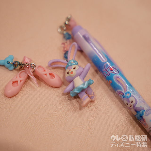3色ボールペン 1,600円｜長さ約15.5cm、インクの色：ブラック、ピンク、パープル｜ステラ・ルー｜2017年4月10日（月）発売｜マクダックス・デパートメントストア｜東京ディズニーシー