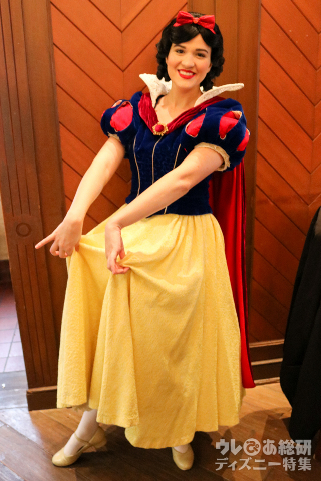 「アケシュース・ロイヤル・バンケット・ホール」の白雪姫