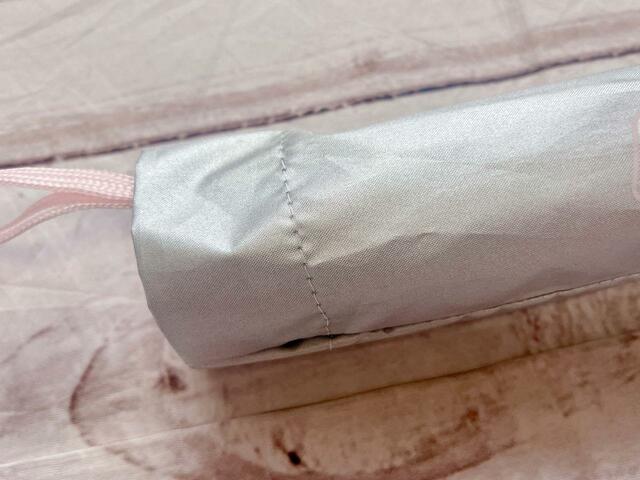 傘袋付きなのもうれしいポイント！