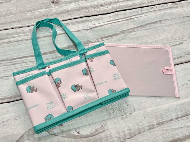 インテリアボックス本体と底板が入っています！