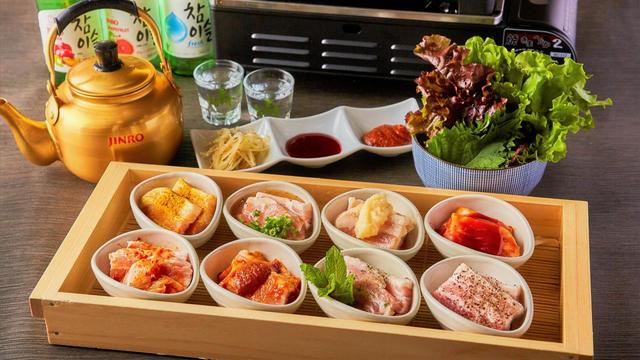 8色サムギョプサルサムギョプサル